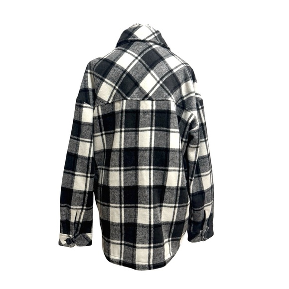 Garage Women’s Plaid Button-Up Coat. Size Large - Picture 8 of 14